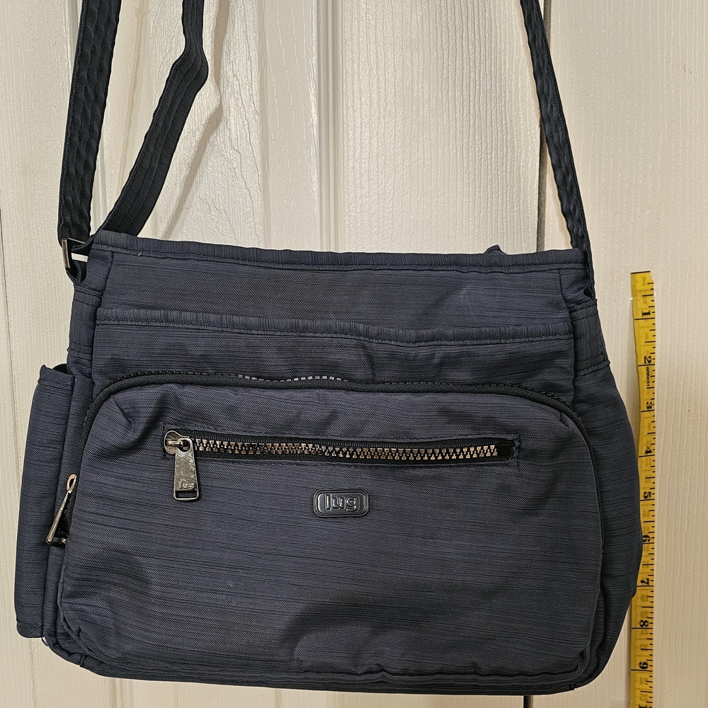 LUG Infinaty Shimmy Crossbody Bag